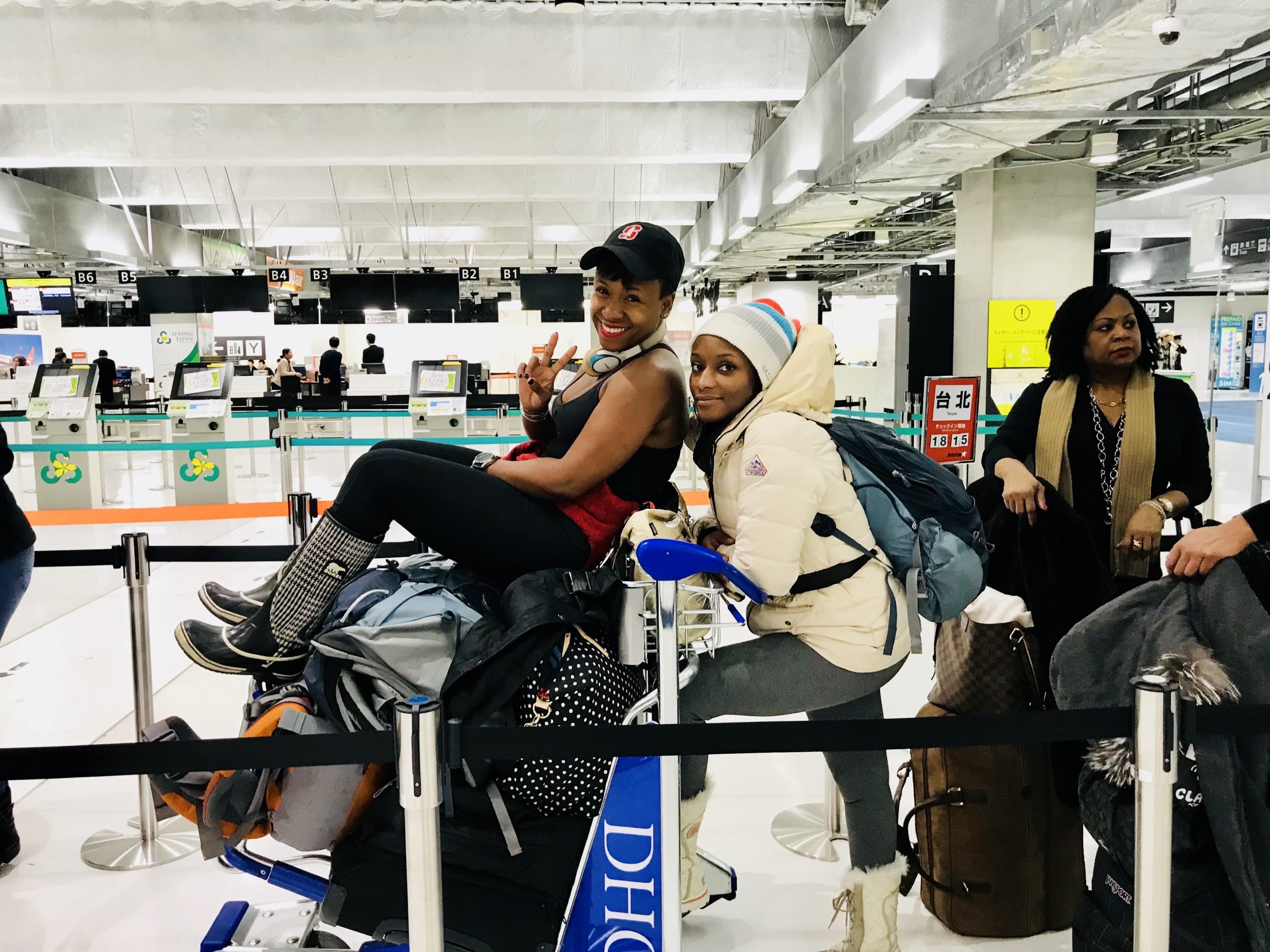 girls women hanging out